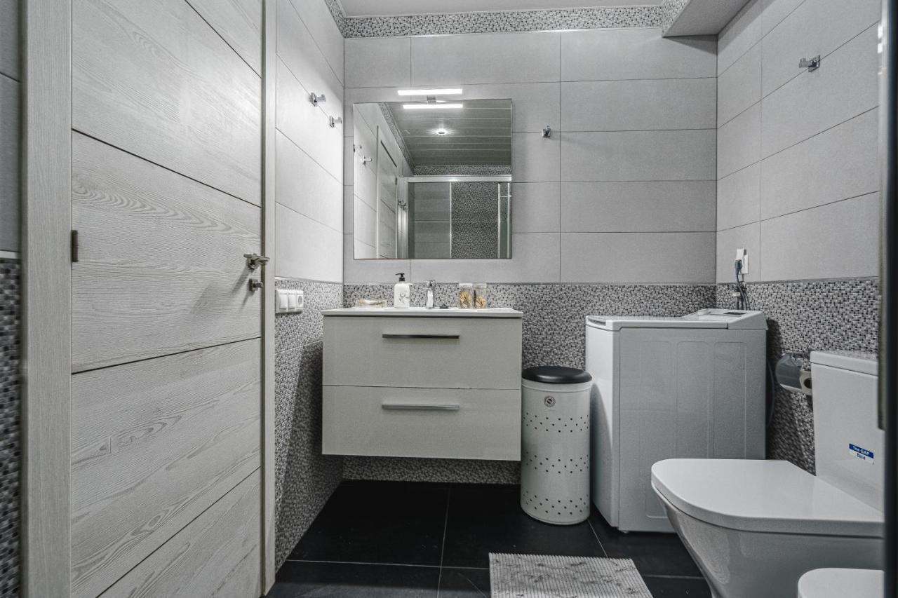 Amazing 3 Bedroom Apartment On The First Line Of The Best Las Americas Beach, Air Conditioner And Terrace Ocean View Playa de las Américas Exterior foto